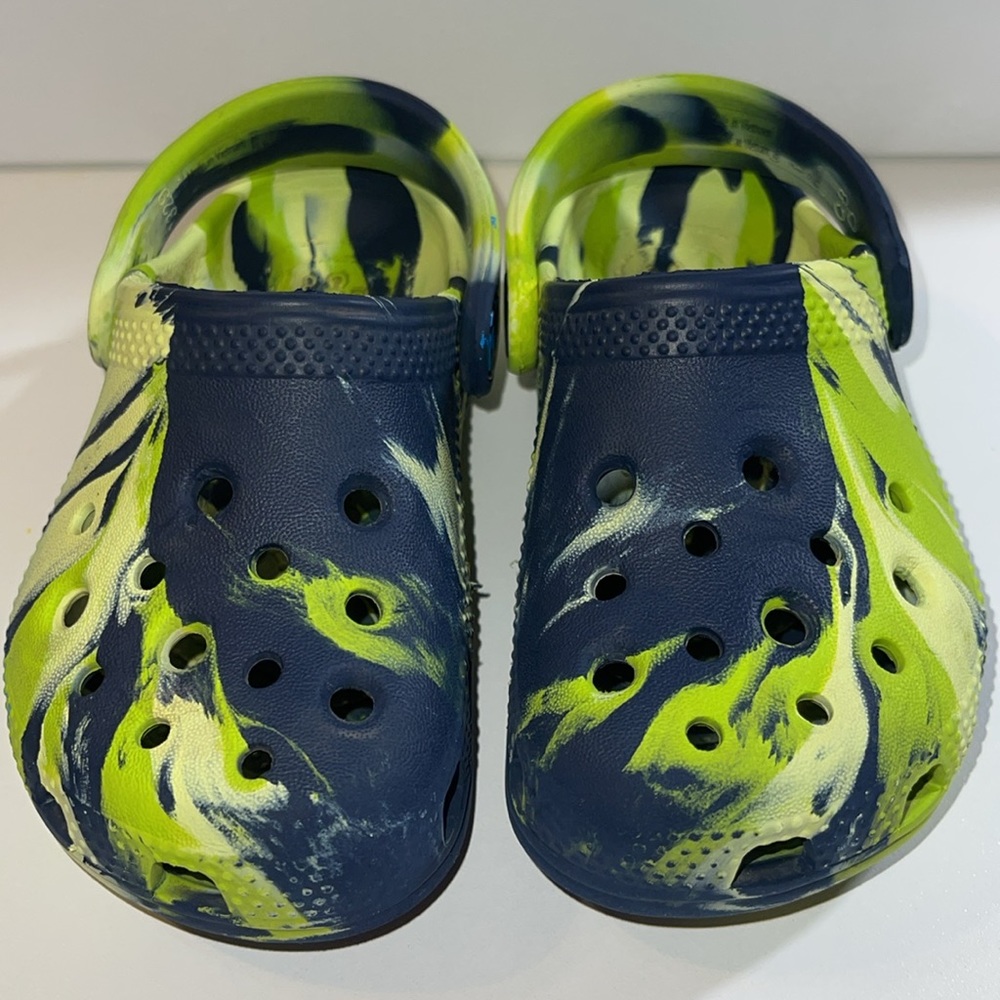 CROCS size 8C